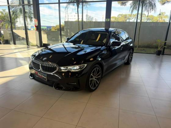BMW 330i 2.0 16V TURBO GASOLINA SPORT AUTOMÁTICO